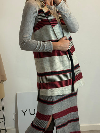 TRUCCO. Ts skirt and vest set