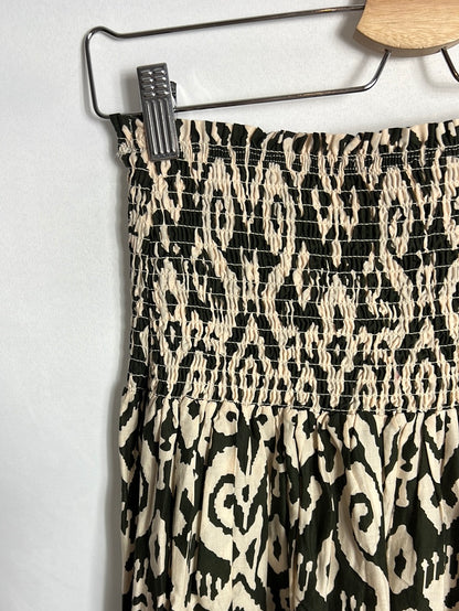 ZARA. Printed long skirt/dress. Ts