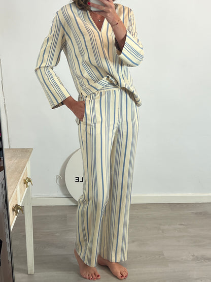 ZARA. Total look beige rayas. T XS