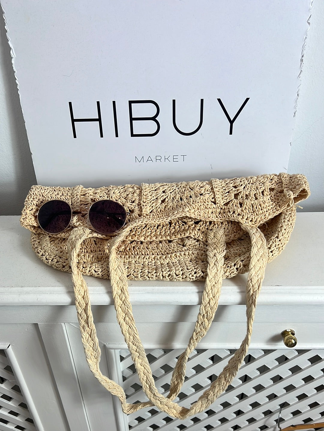 PULL&BEAR . Bolso rafia mediano