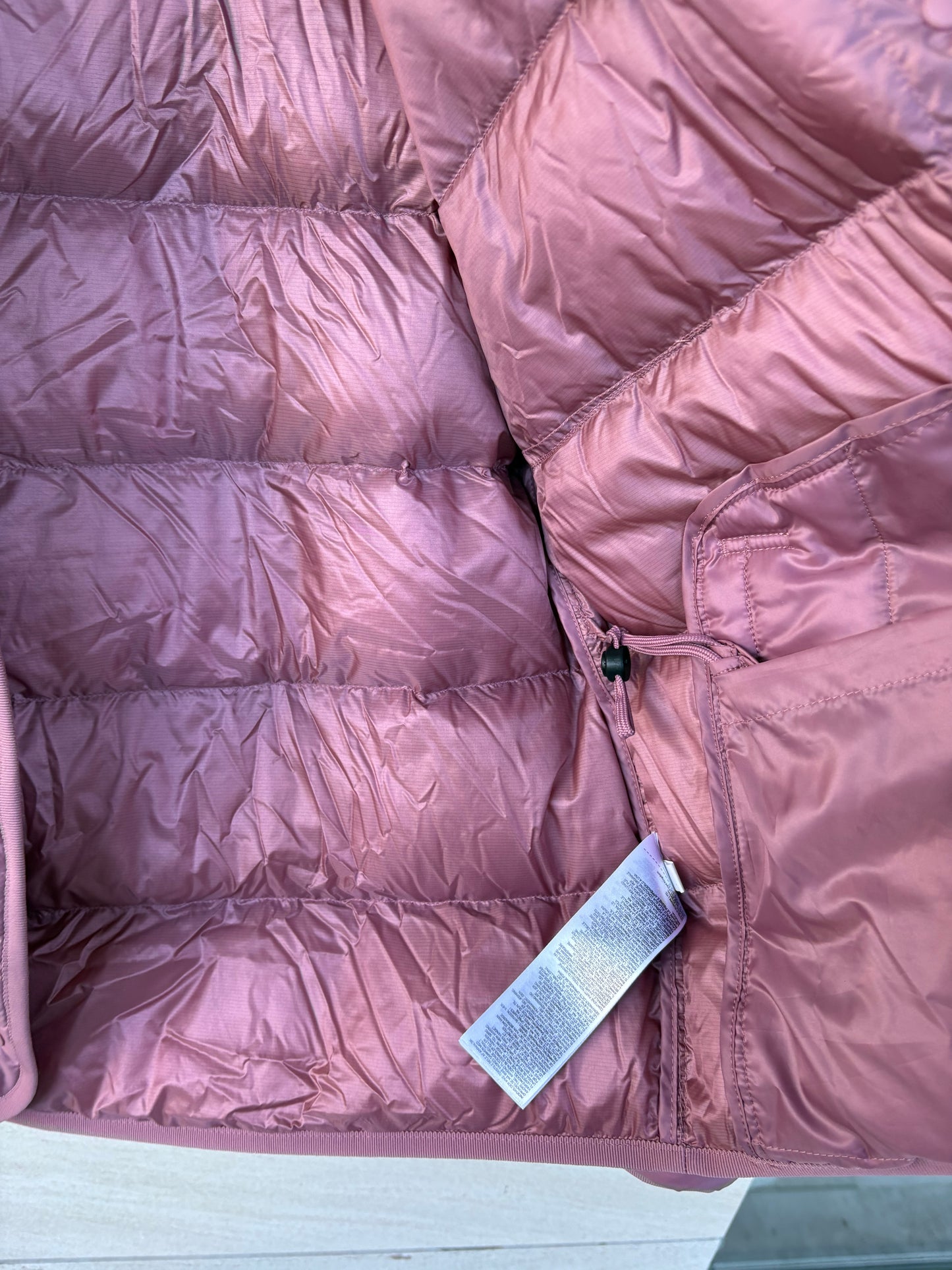 UNIQLO. Pink ultralight down jacket. XS