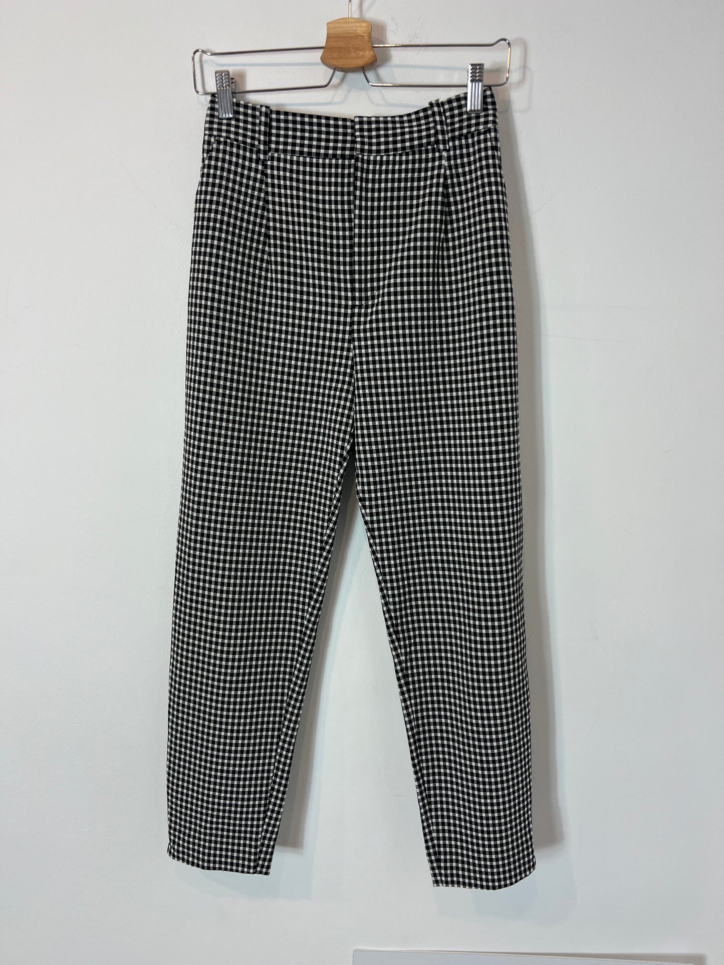 ZARA. Pantalón cuadros textura. T 34