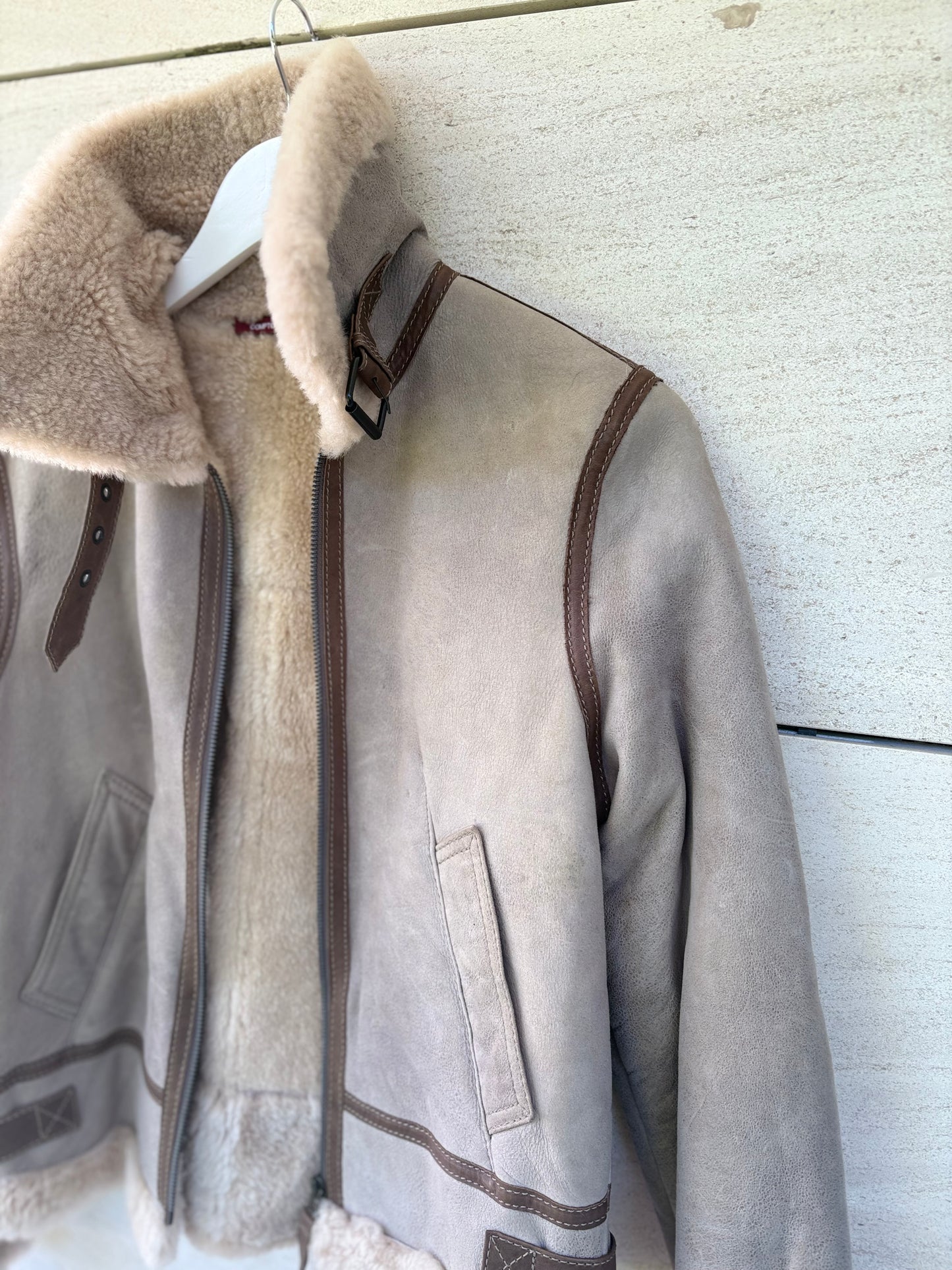 COMPTOIR DES CONTONNIERS. Biker piel texturas. T M