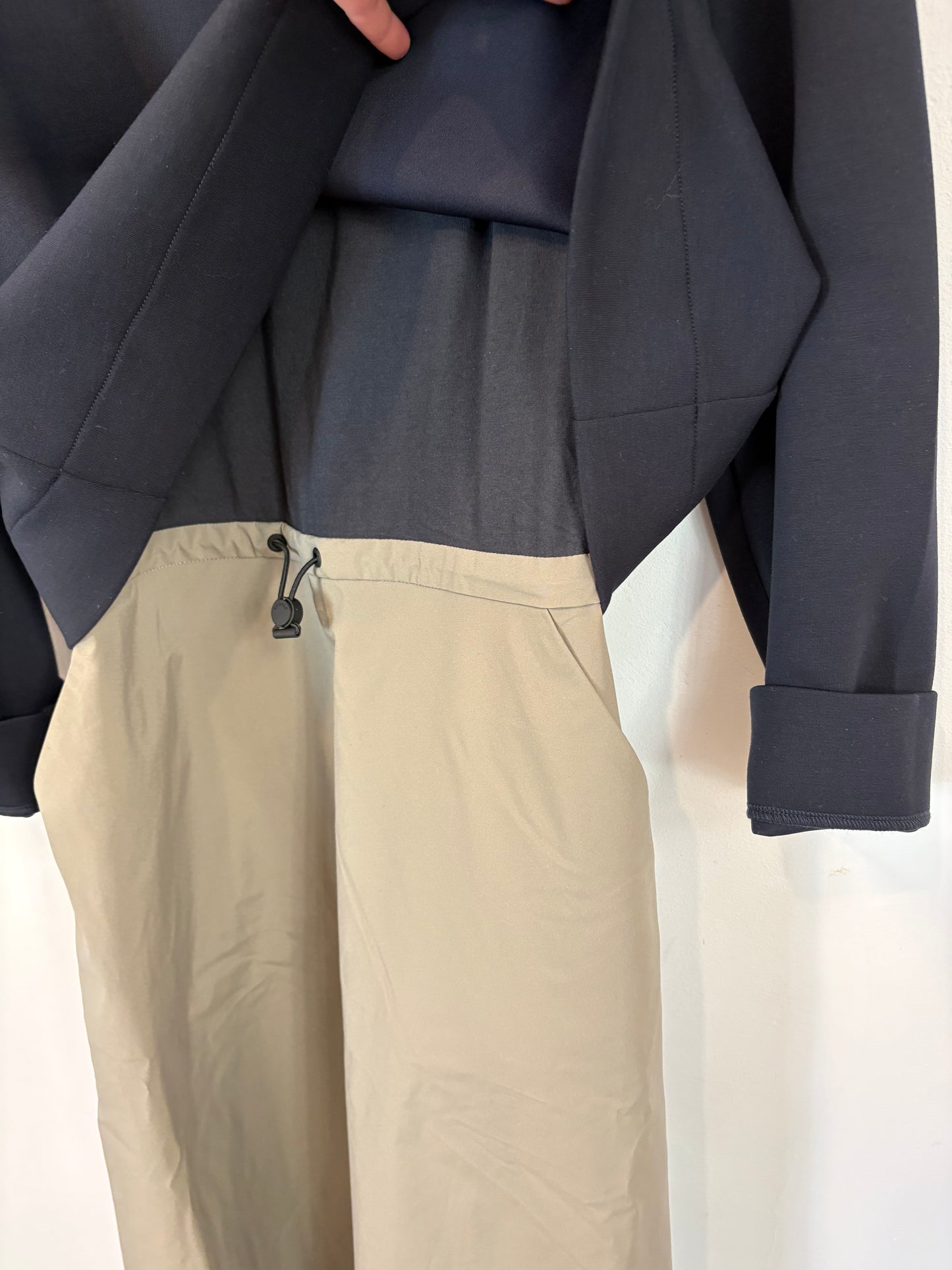 ECOALF. Vestido bicolor doble textura