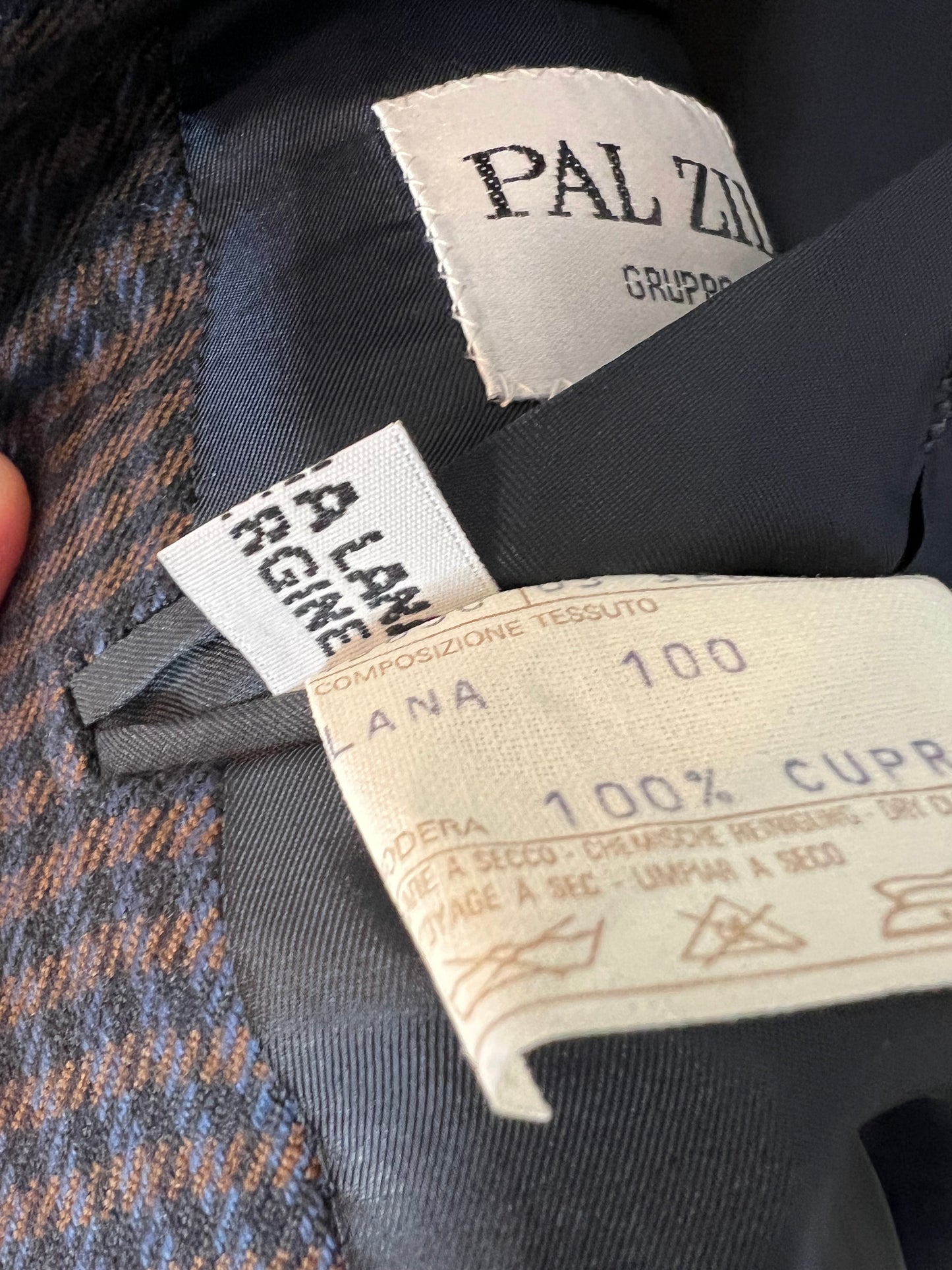 PAZ ZILERI. Checked wool jacket. Size 52