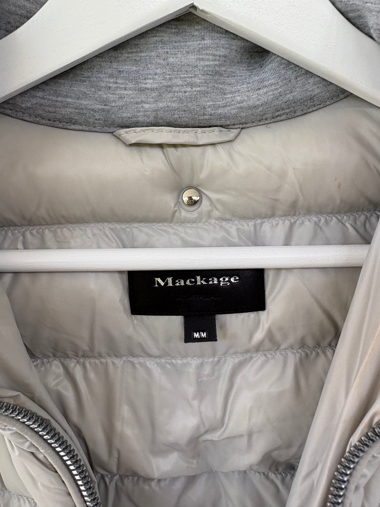MACKAGE. Chaqueta gris doble textura ligera. T M