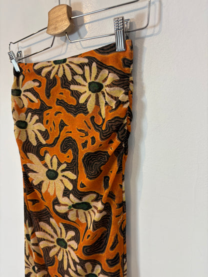 NANUSHKA. Falda midi estampada elástica