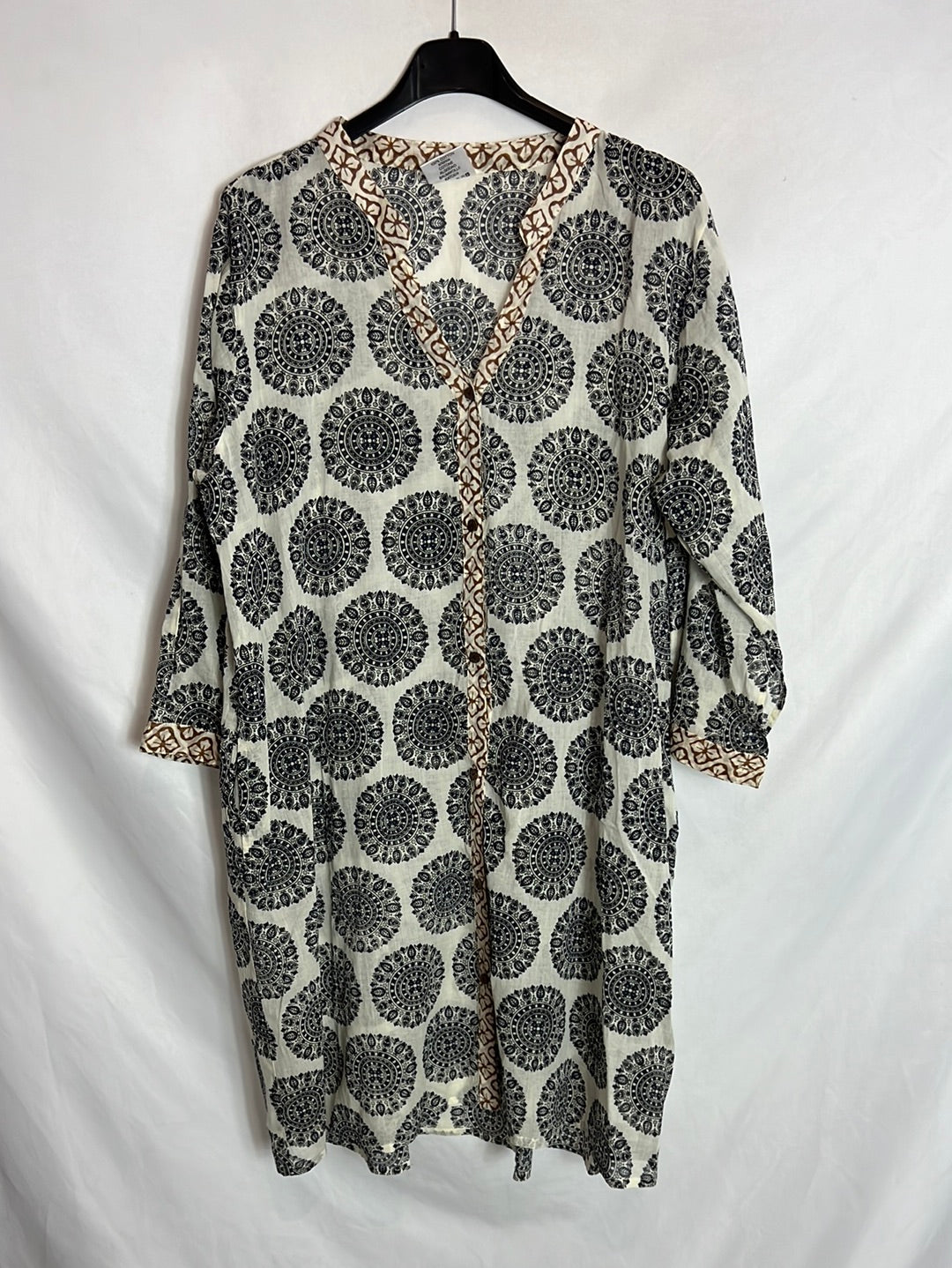 OTHERS. Short printed shirt dress. YOU (M)