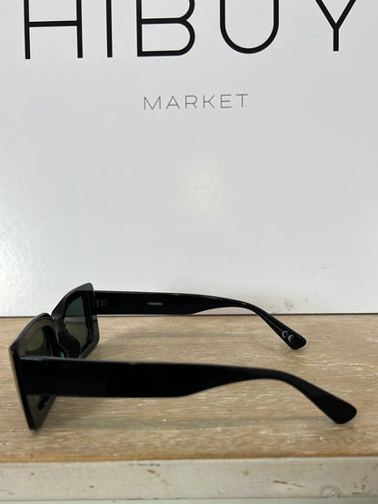 OTRAS. Gafas de sol rectangular