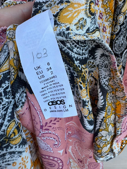 Vestido corto estampado manga amplia