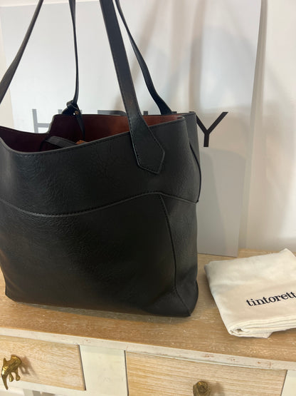 TINTORETTO. Bolso negro efecto piel