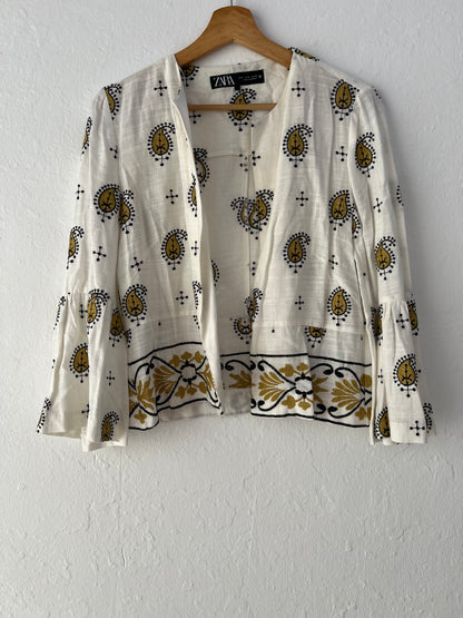ZARA. White embroidered set TM