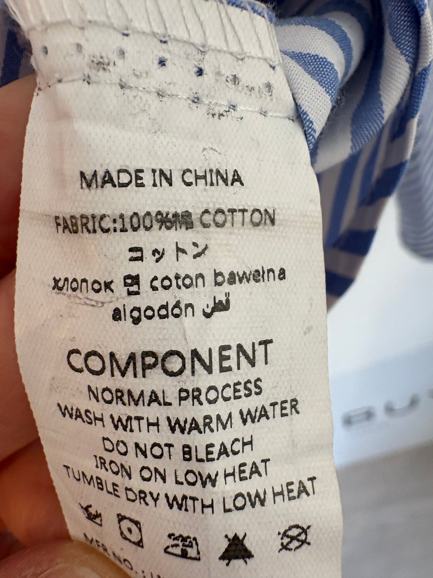 OTRAS. Blusa rayas volantes