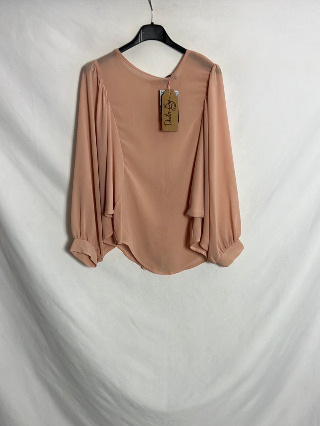 CASTAÑO. Blusa fluida rosa detalle manga . T S