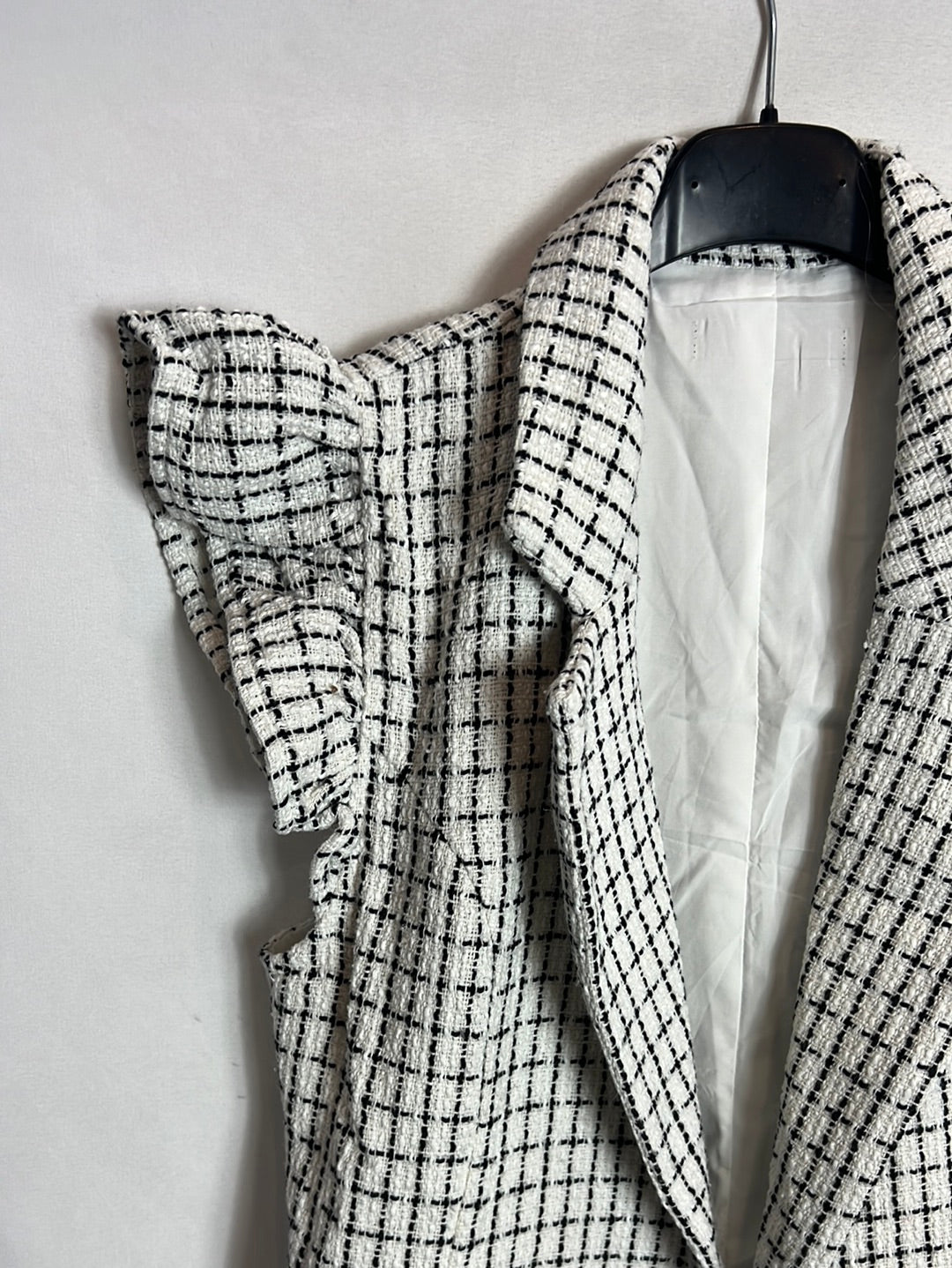 OTRAS. Chaleco cuadros tweed T.u(s)