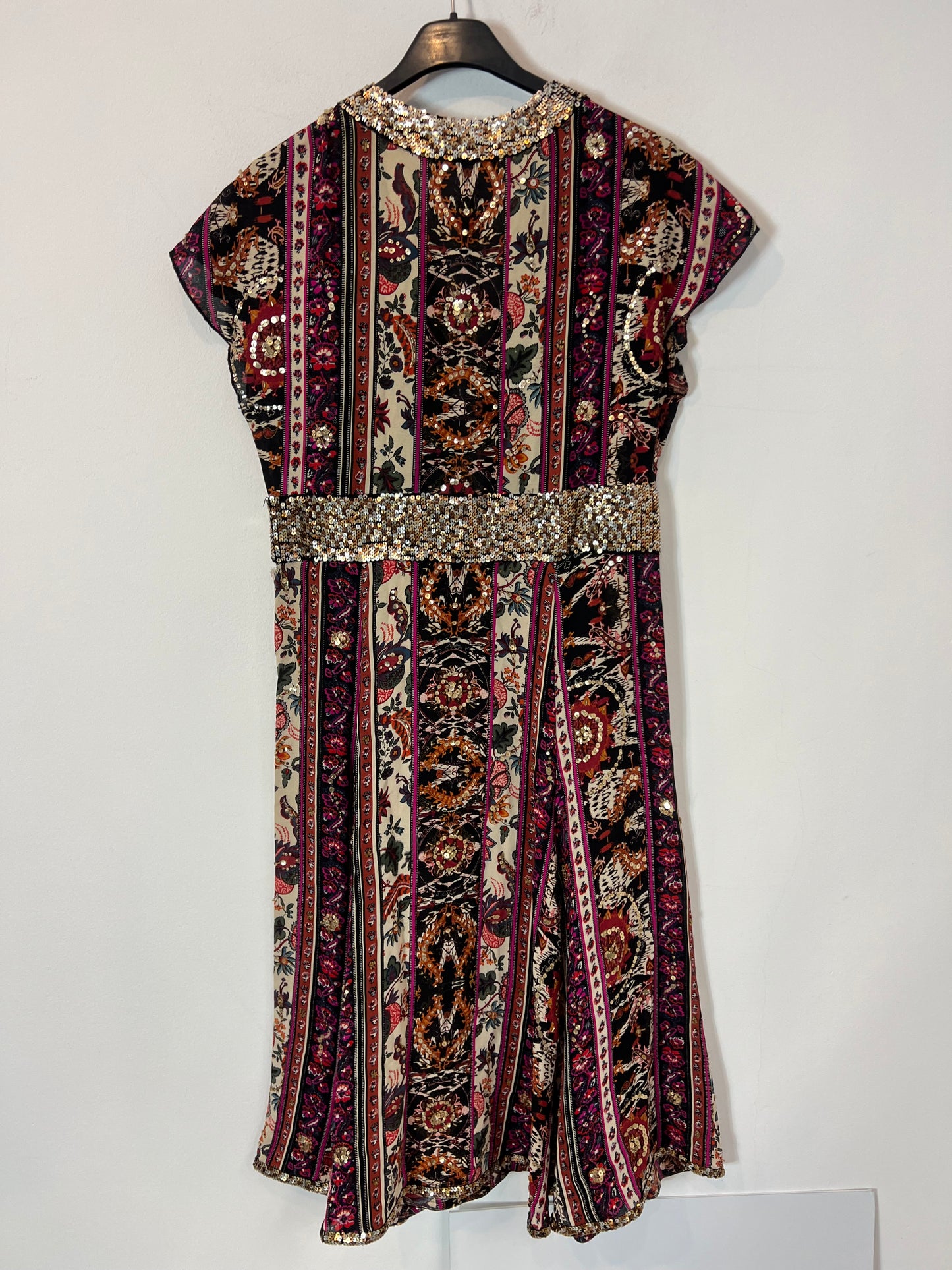 DIANE VON FURSTENBERG. Vestido midi seda estampado. T 8 (M)