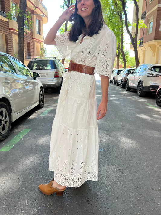 GERARD DAREL STUDIO. Vestido largo blanco troquelado