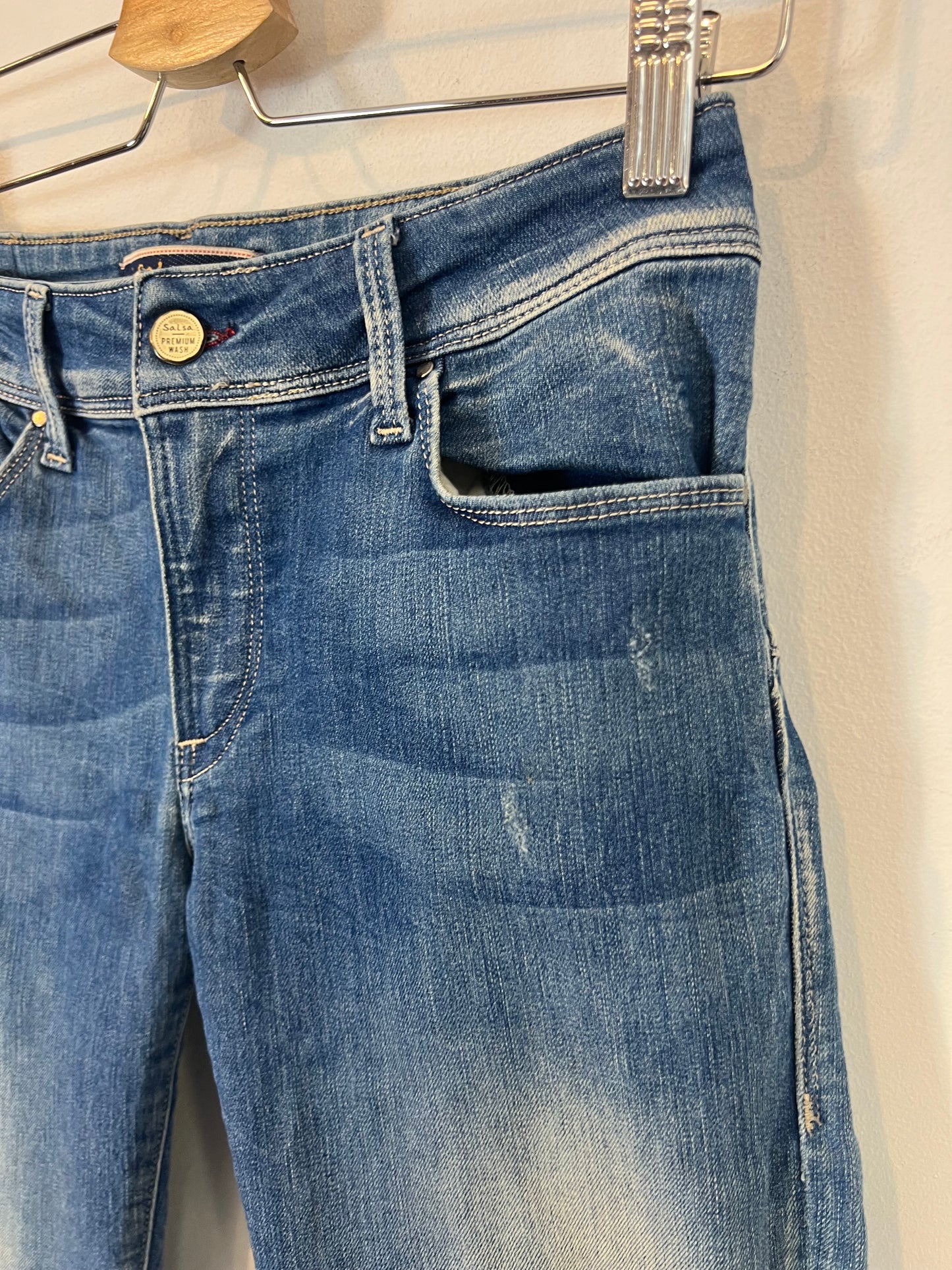 SALSA. Distressed skinny denim. Size 36