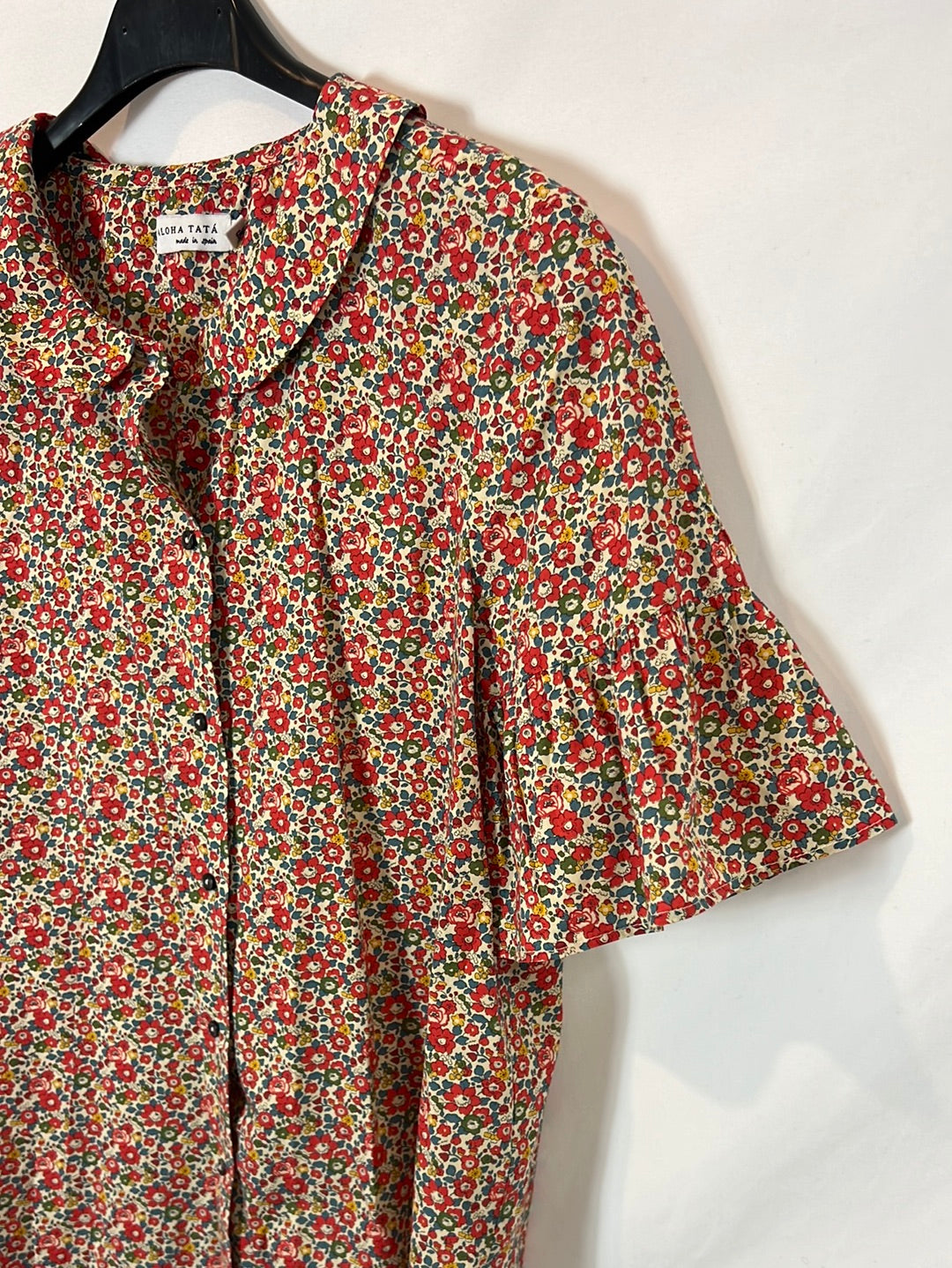 ALOHA TATA. Blusa beige manga corta flores TU(S)