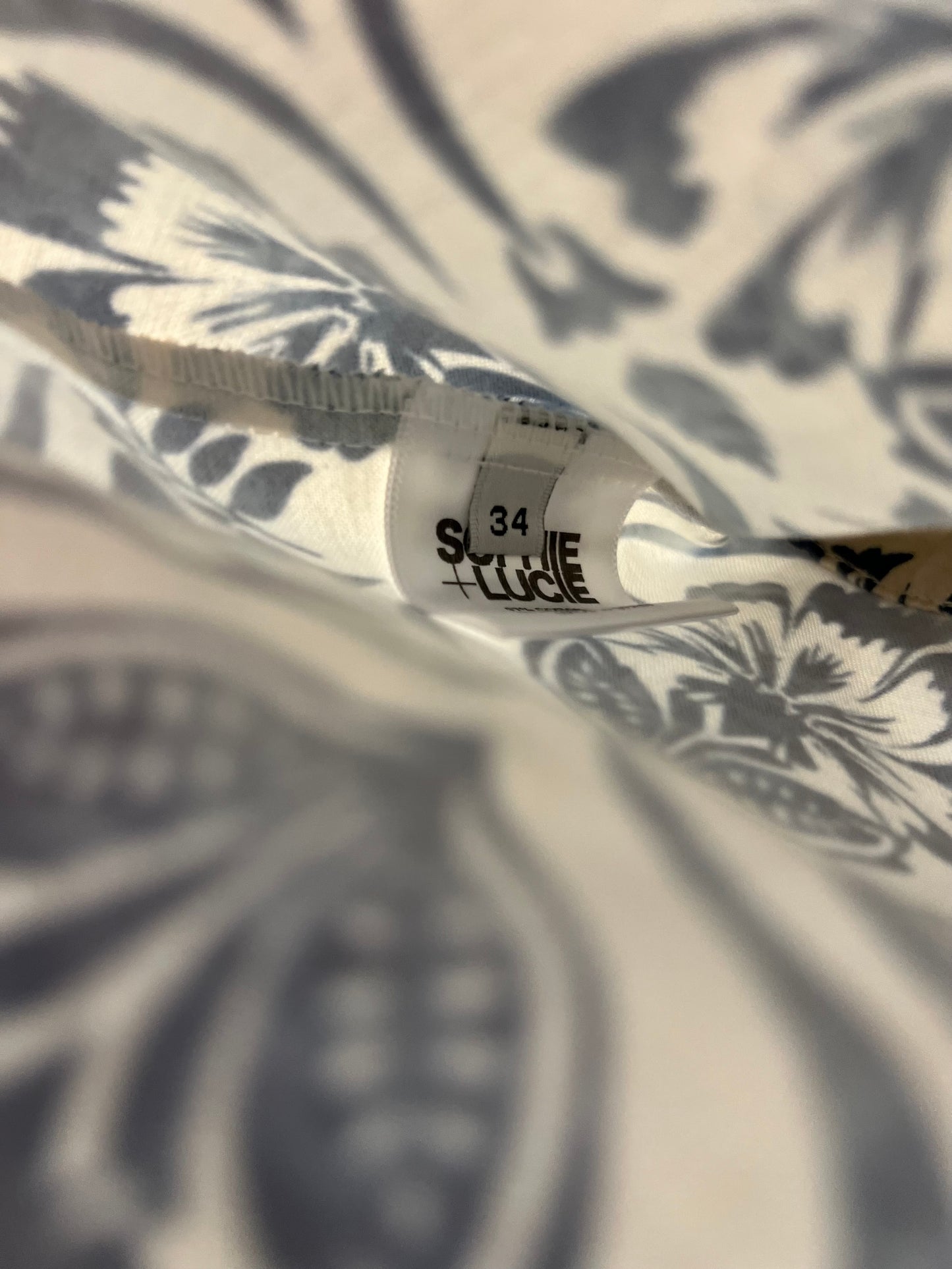 SOPHIE&LUCIE. Conjunto top y falda flores T.34