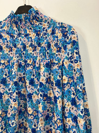 BEMOODYCOLLECTION. Blusa azul flores TU(s)