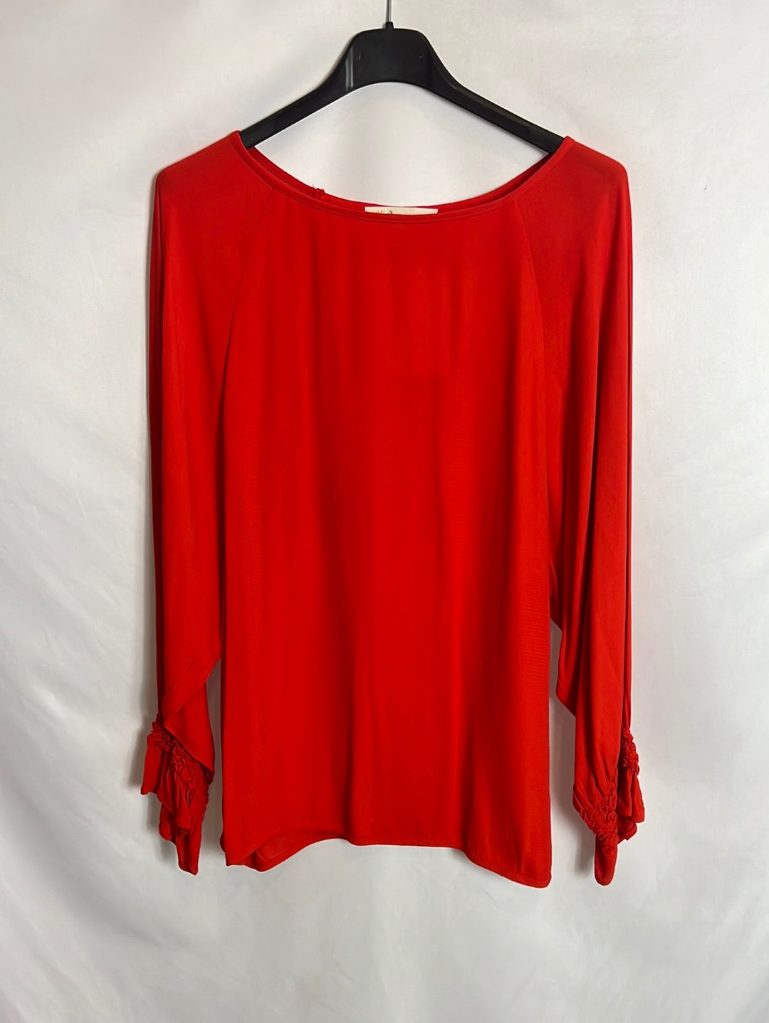 MAJE. Flowy red blouse with cuff detail. Size 1 (S)