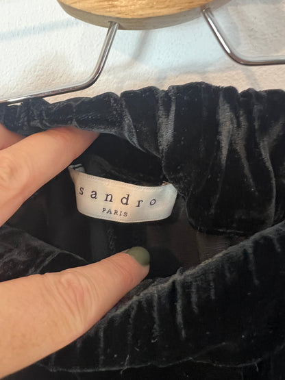 SANDRO. Black velvet flowing trousers S.1(s)