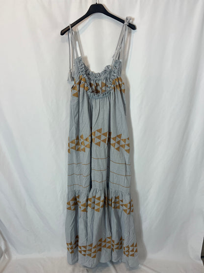 GREEK ARCHAIC KORI. Long embroidered dress. T.S.