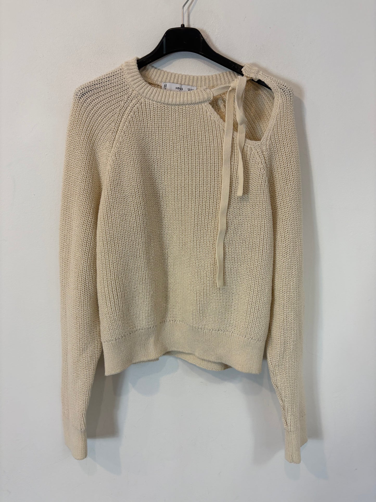 MASSIMO DUTTI. Short green skirt with pocket T.xs