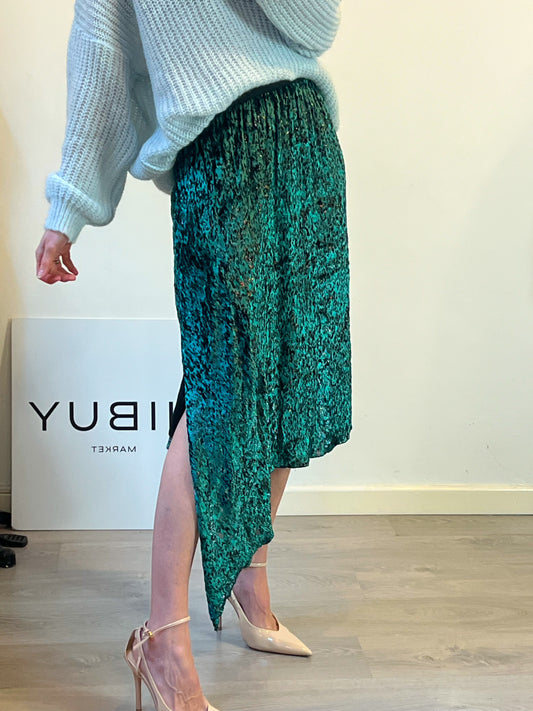 MASSCOB. Falda verde terciopelo asimétrica