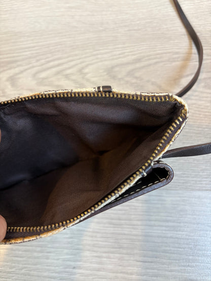 CAROLINA HERRERA. Bolso bandolera anagrama