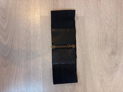 SITA MURT. Cinturón fajín negro