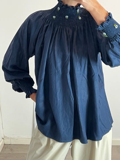 JOSEPHINE. Blusa azul cuello nido abeja T.xs