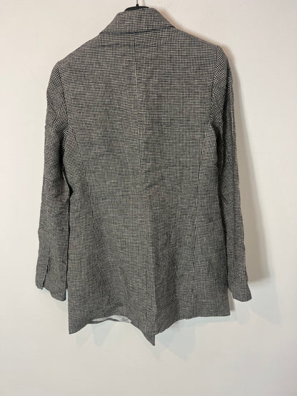 ZARA. Blazer con lino negra y blanca cuadros vichí T.s