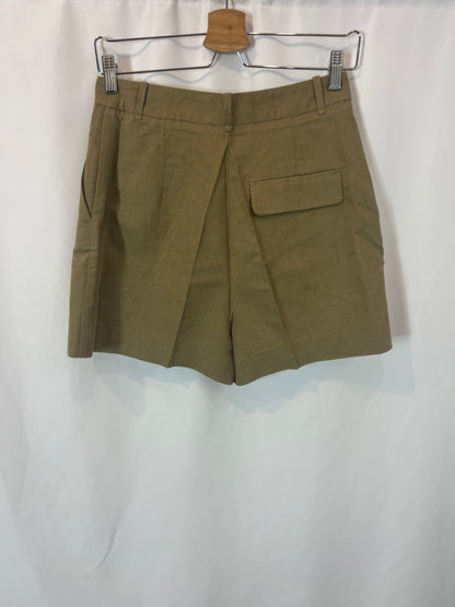 ZARA. Bermuda caqui pinzas con lino. T S