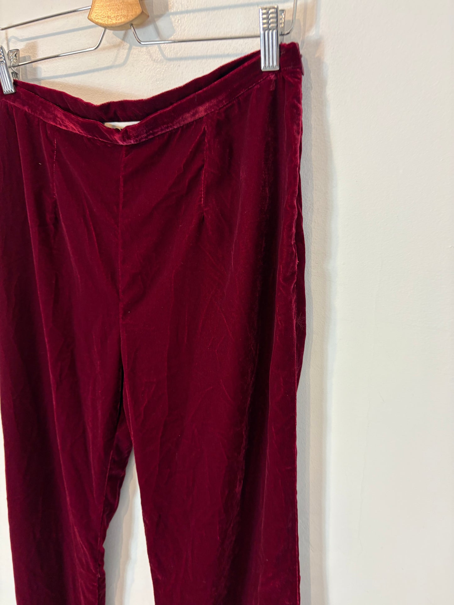 ZARA. Black stretch knit top. TL