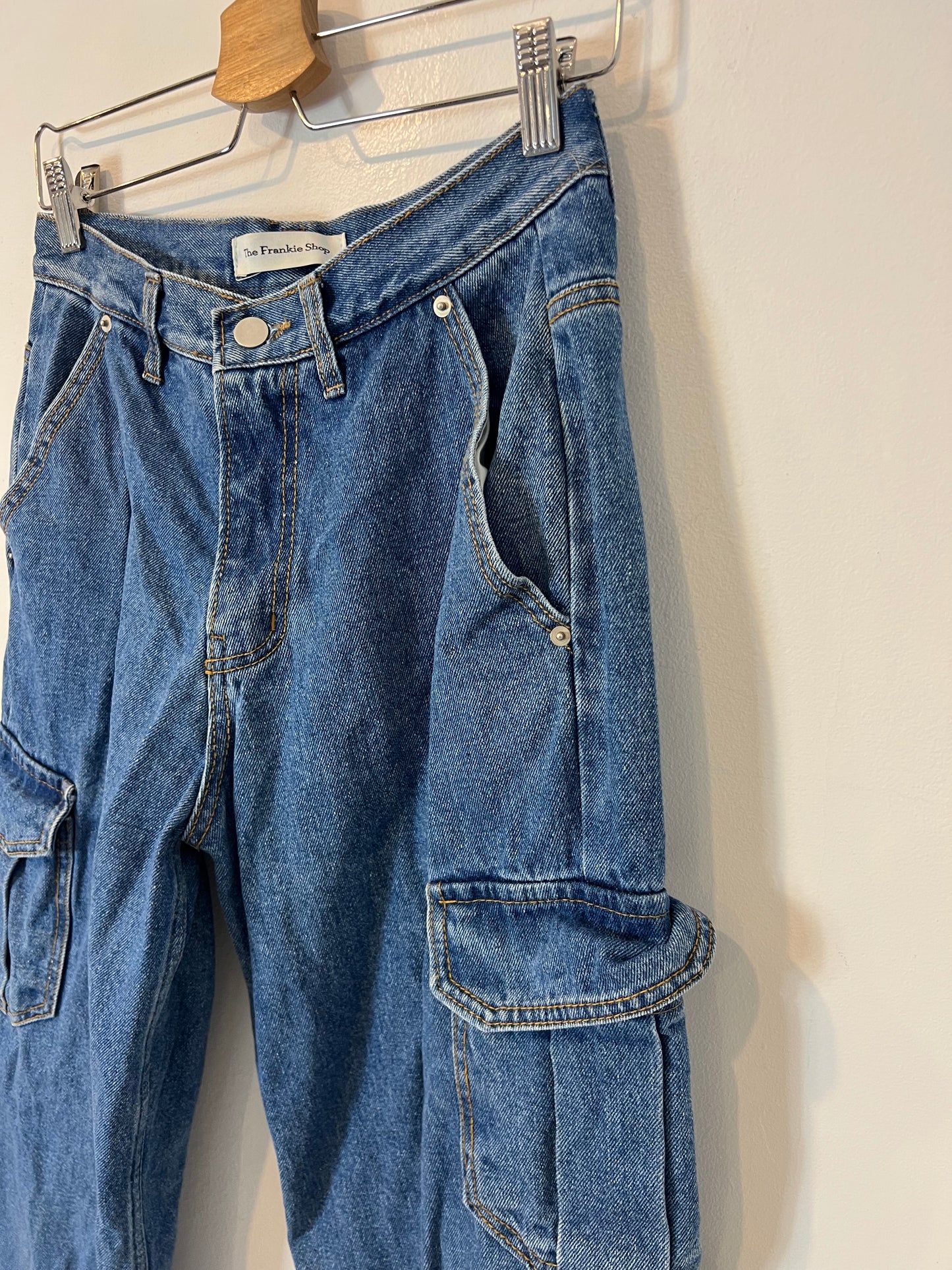 THE FRANKIE SHOP. Denim pants with Ts pockets