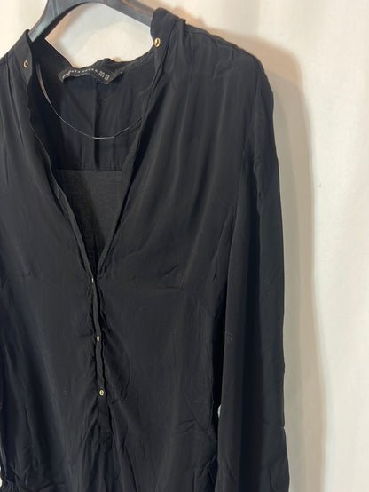 ZARA. Blusa negra detalle botones T.xs