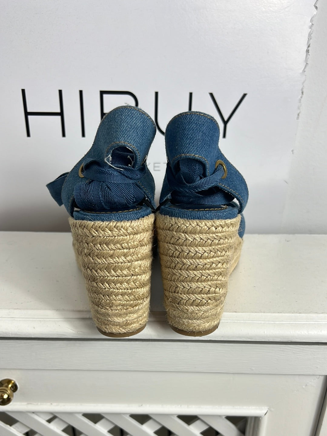 ZARA. Denim wedges. Size 40