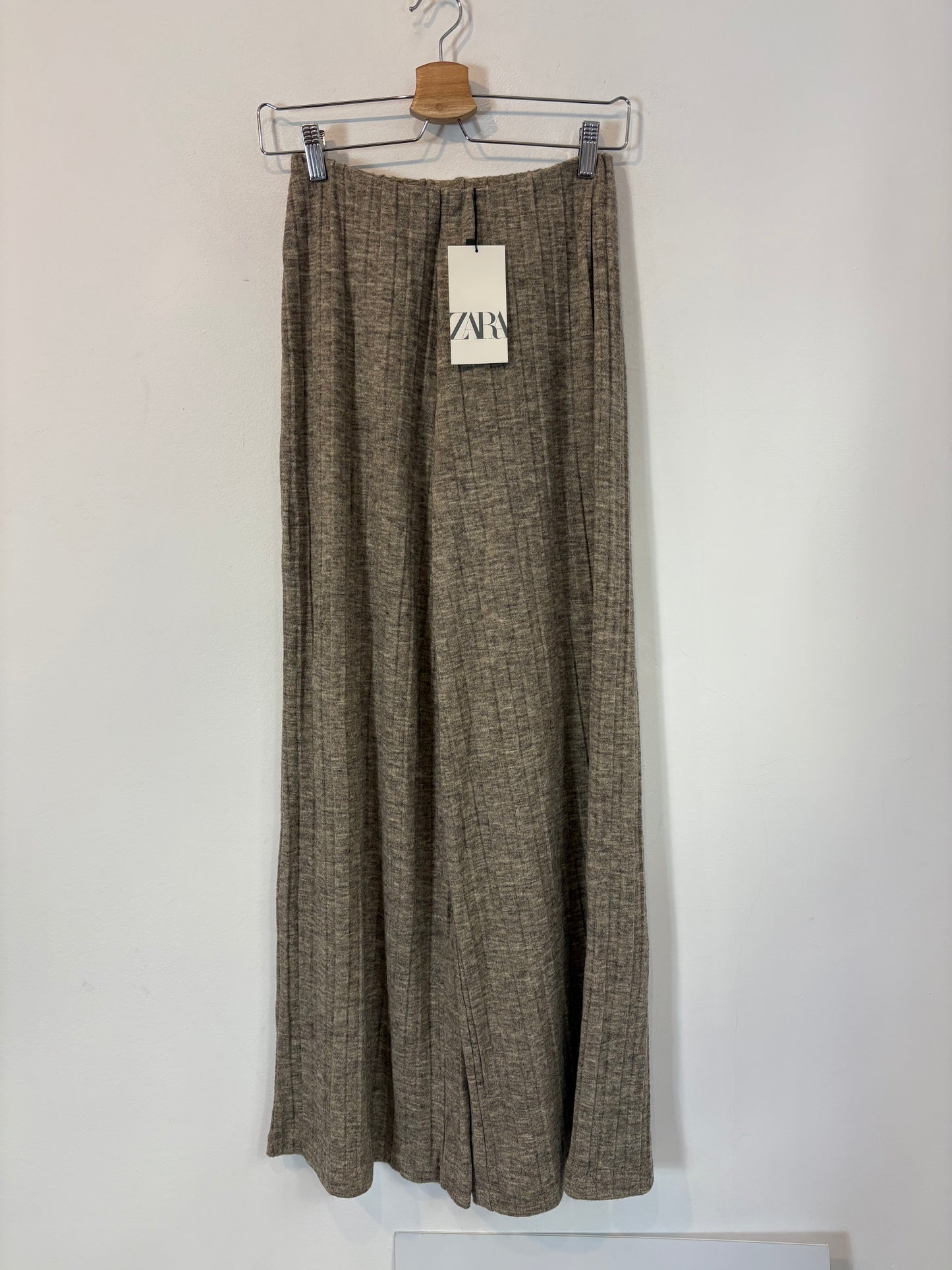 ZARA. Conjunto punto jaspeado. T S/M