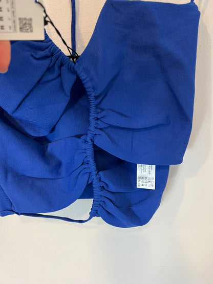 ZARA. Elastic blue top with openings. TM