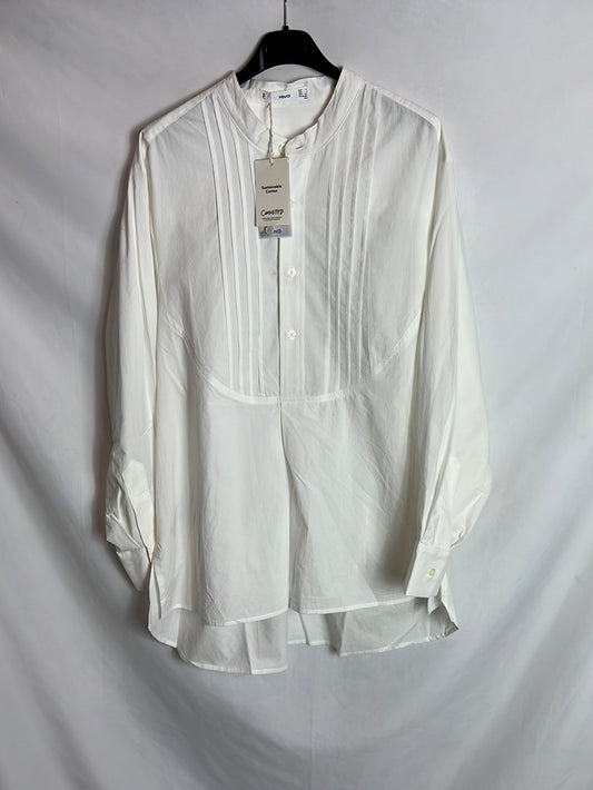 MANGO. Blusa color crudo oversized . T S