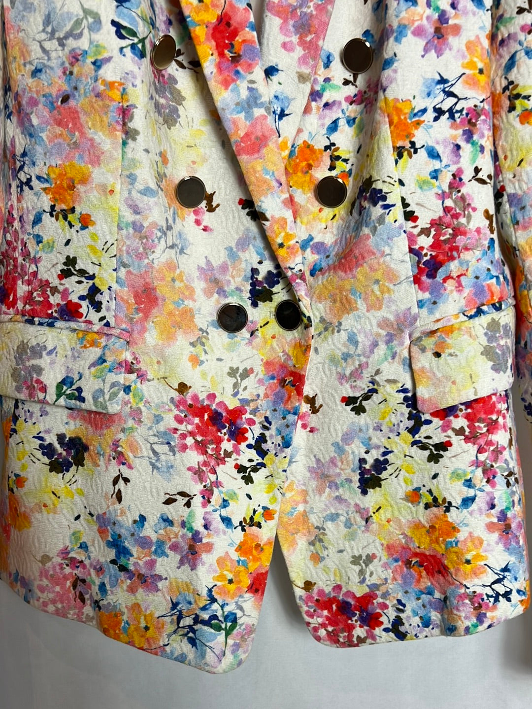 ZARA. Blazer textura flores. T M