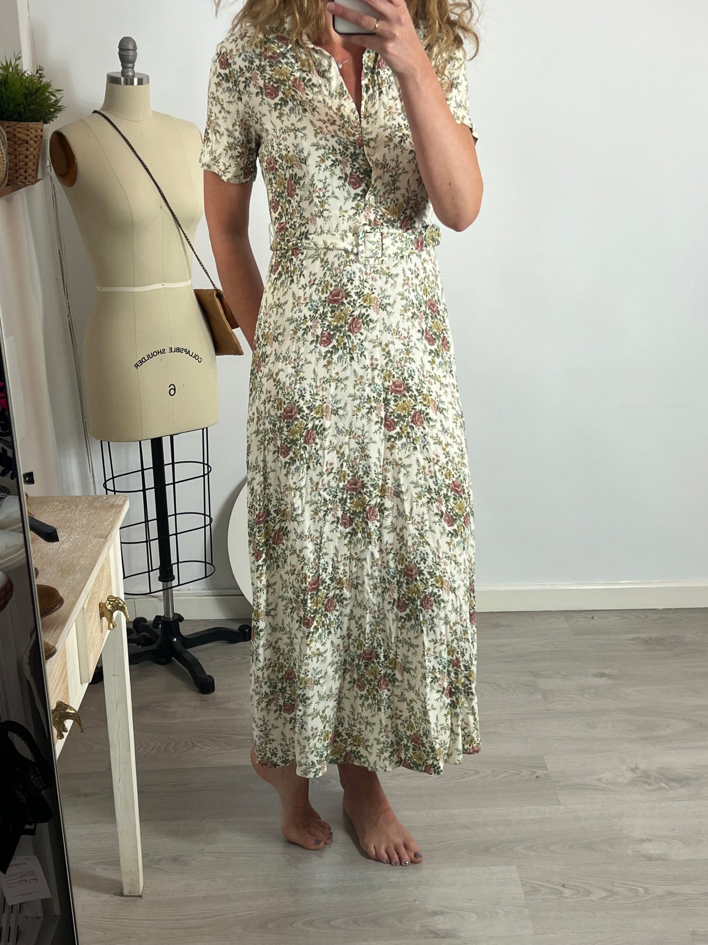 ZARA. Vestido largo beige T.m