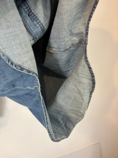 ZARA. Camisa denim detalle volantes