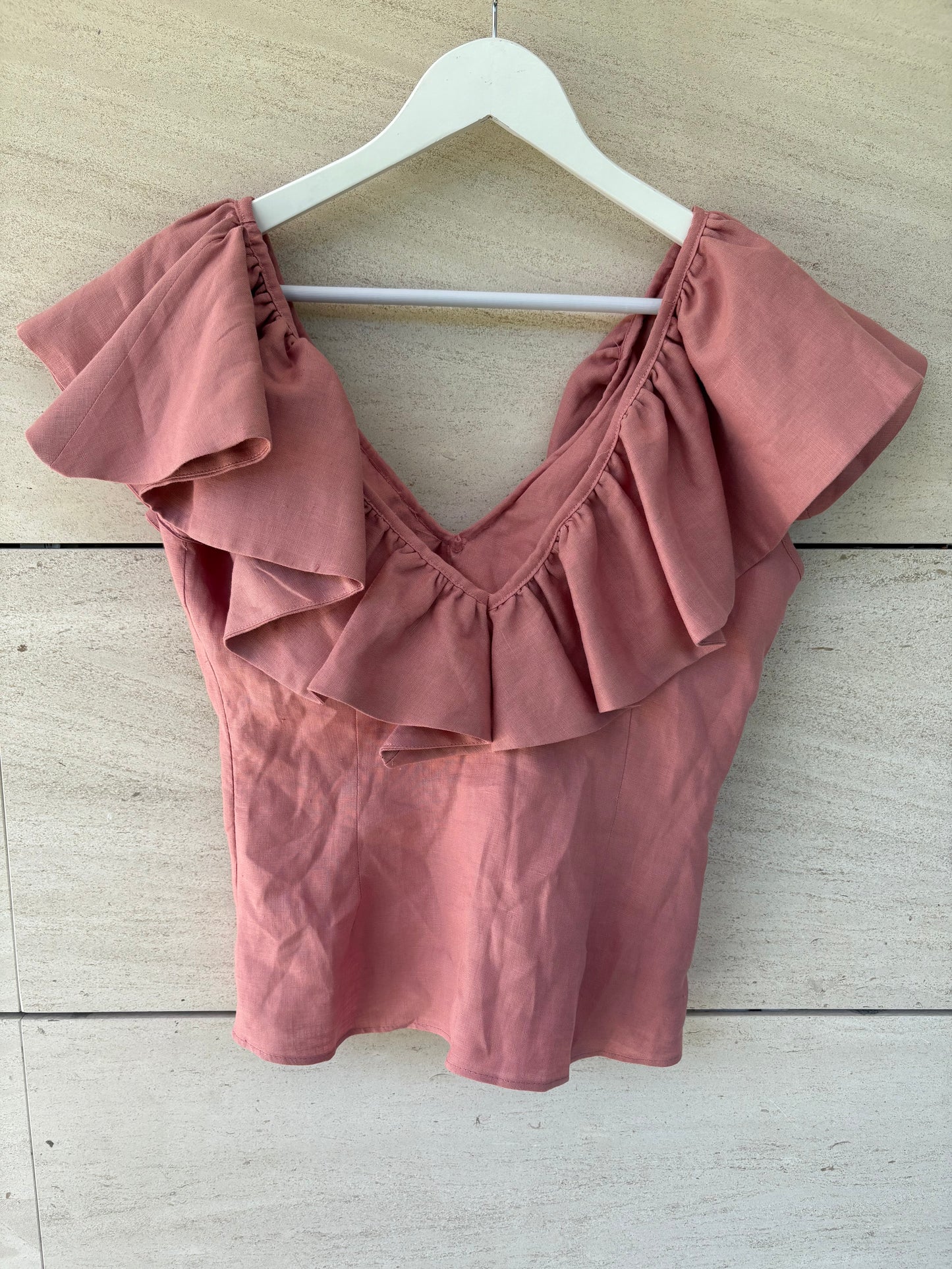 IQ COLLECTION. Top rosa volante T.m