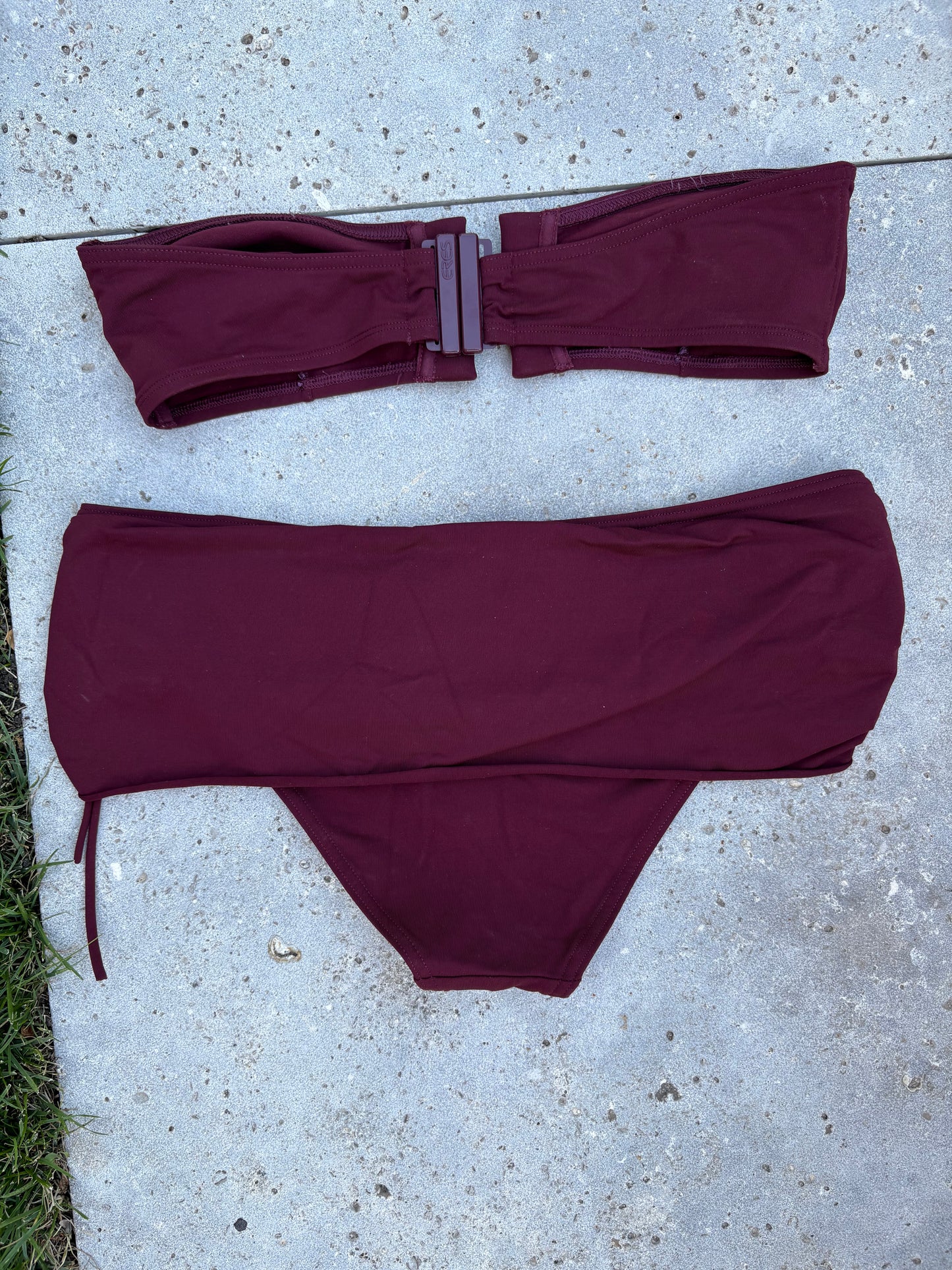 ERES. Bikini burdeos. T 38