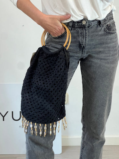 PALME. Bolso negro croché