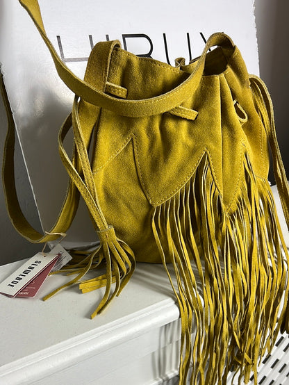 SLOWLOVE. Bolso mostaza piel