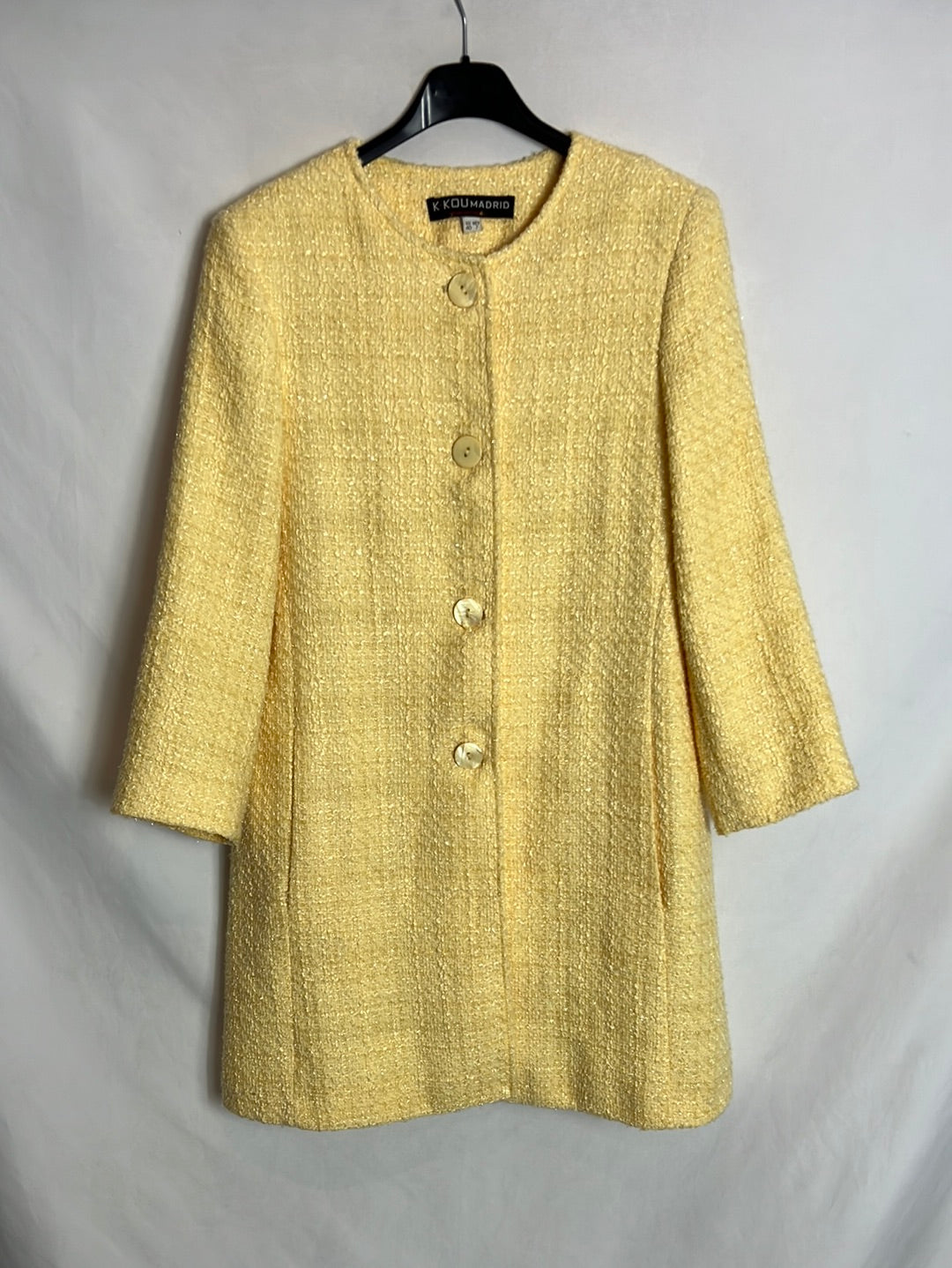 K-KOU MADRID. Abrigo amarillo tweed T.40